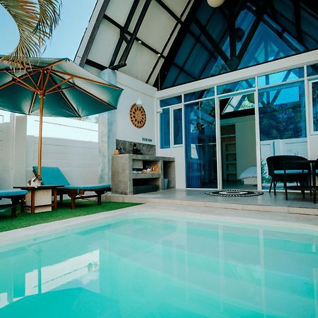 Atties Villa ギリ・アイル エクステリア 写真